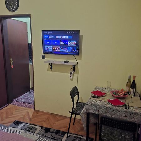 Barcelona Apartments Тиват Экстерьер фото