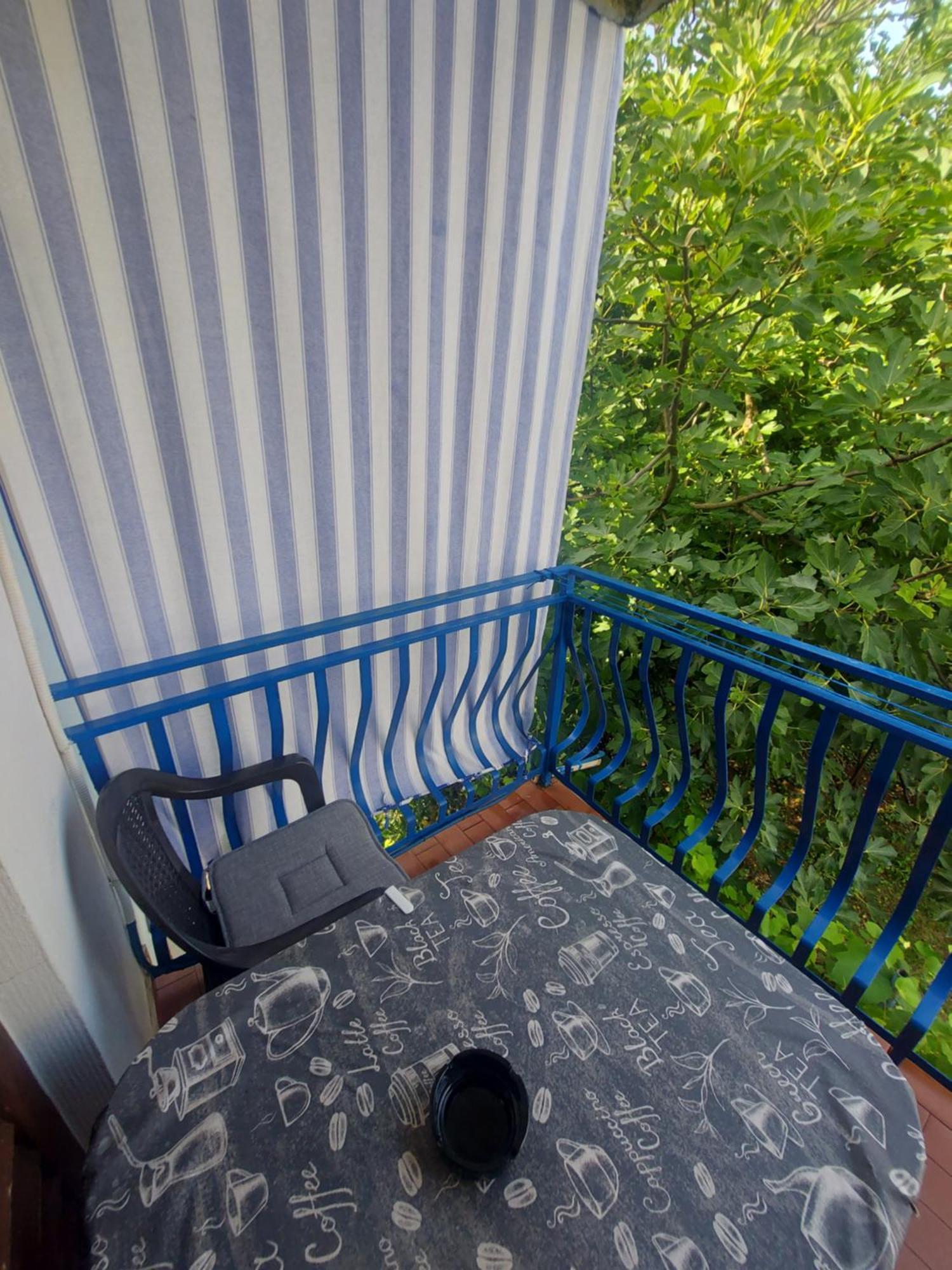 Barcelona Apartments Тиват Экстерьер фото